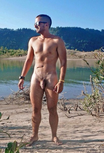 ourbarney:
“Good physique and nice looking dick.
”