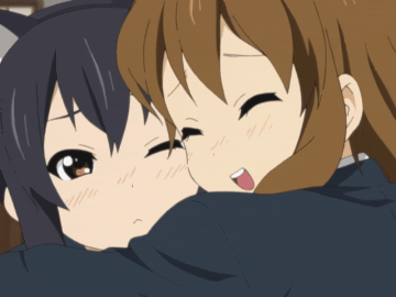 Resultado de imagen para gif abrazo tumblr anime