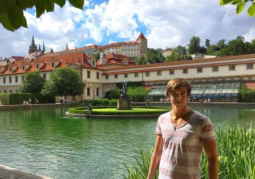 belamiofficial: “The perfect Prague tour guide #HelmutHuxley #BelAmi #Prague #summer #cuteboy #gayboy #hunk #cute #handsome #perfect #sexy #tourist #castle #sightseeing (v místě Prague, Czech Republic) ”