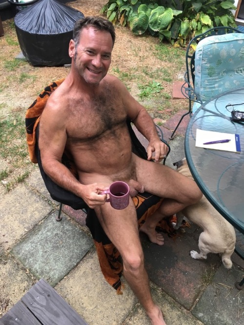 blkfshcrk-naturist:
“Always a nice site to wake up to. Share your sensual naked coffee selfies with me for reposting.
Live naked &amp; enjoy your morning java!
”