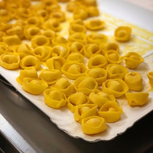 kitchenbrain:
“Stasera corso pasta ripiena
#corsiarsconvivium #Pavia (presso Scuola di cucina by Ars Convivium)
”