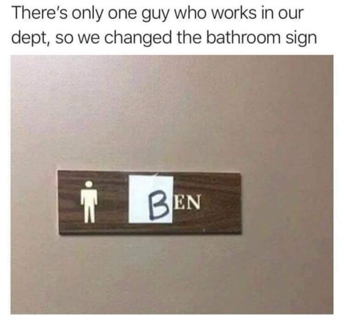 unlimited-memes - Ben’s restroom
