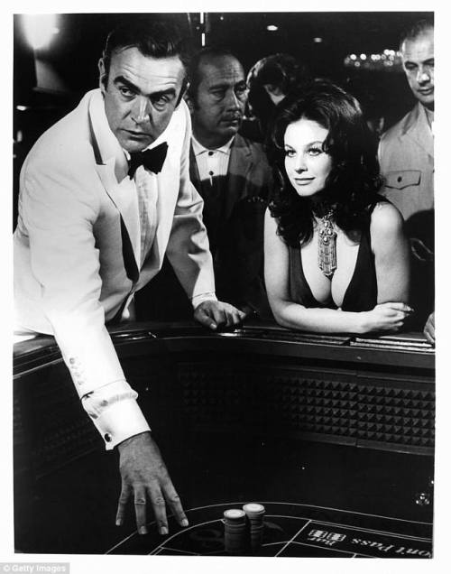 spicywarhoon:Lana Wood and 007 from Diamonds Are Forever....