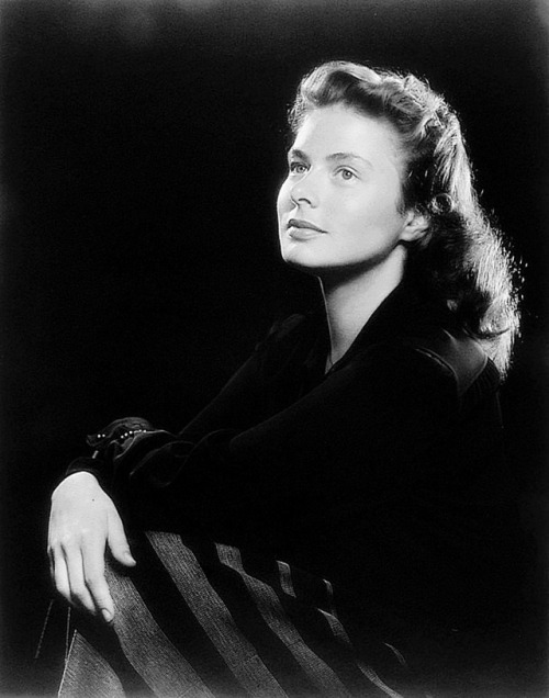 wehadfacesthen - Ingrid Bergman in a photo by Yousuf Karsh, 1946