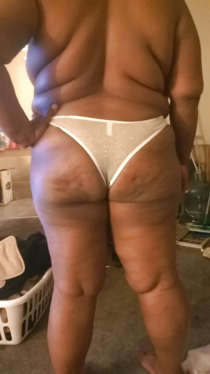 zuludaddy - 6ft 2in…granny with big titties.