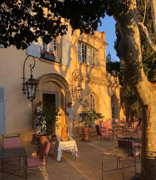 tkkatherineblog - Villa Gallici Relais ChâteauxInst @lucyblairakin