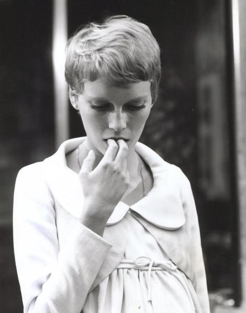 last-picture-show - Mia Farrow in “Rosemary’s Baby”, 1968
