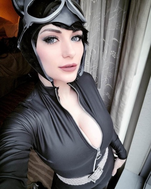 cosplay-galaxy - Jennifer Van Damsel as Catwoman (DC Comics)