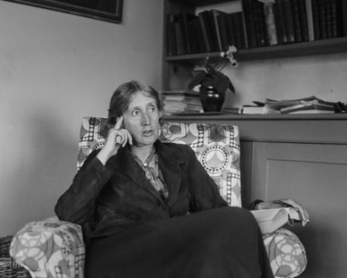 tonguesbattledfordominance - Virginia Woolf & Vita...