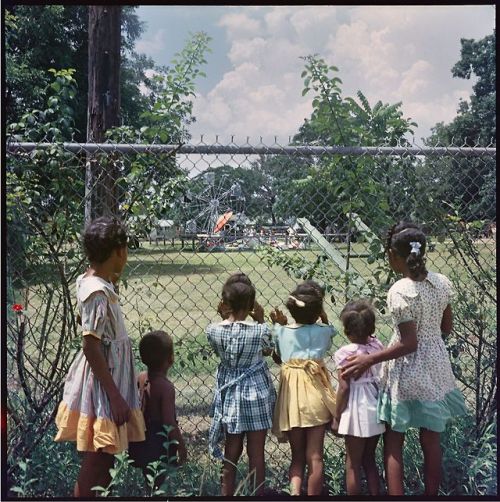 olga-4711 - Black children looking in on a whites-only...