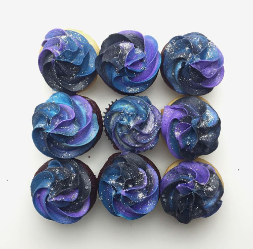 foodffs:10+ Galaxy Sweets That Are Out Of This WorldReally...