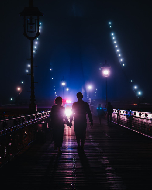 djkrugman - Fog and lights on Brooklyn Bridge, June 18th,...