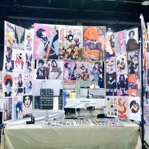 im at acen for the first time ever this weekend!! ^^ at table...
