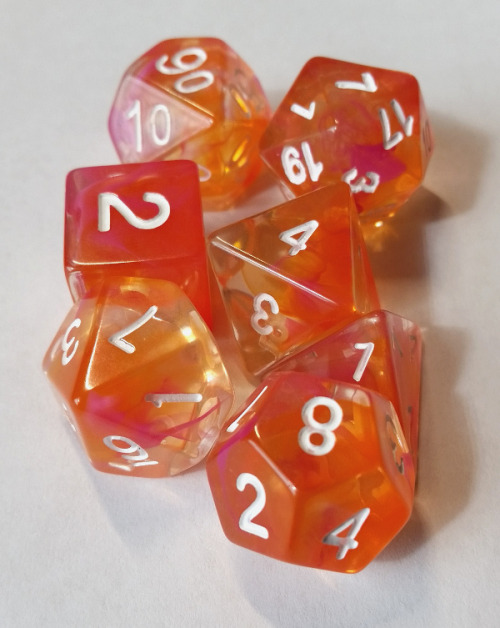 detectdice -  pink and orange swirl dice from HDDice!