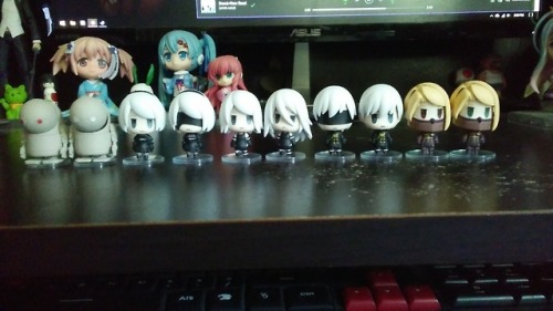 danpersona - My NieR Automata minis are finally here! they so...