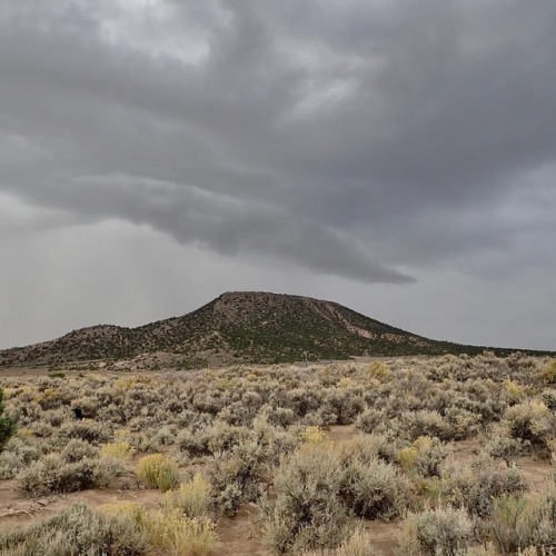 slvhermit - Raincloud over #chatemesa in #Colorado’s...