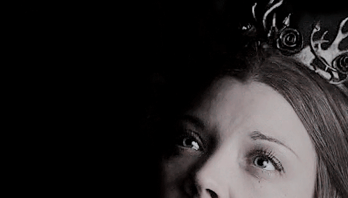 kylosrev:get to know me ≡ 1/20 female characters → margaery...