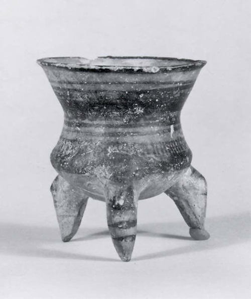 ancientpeoples - Miniature pot (under 2″ / 4.6 cm high)Iran,...