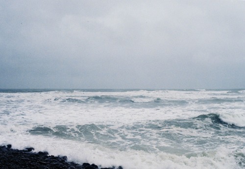 padehler:The Pacific ocean on a particularly gloomy...