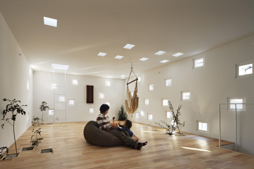 wellplanned-architecture - Roomroom / Takeshi Hosaka Japan, 2010