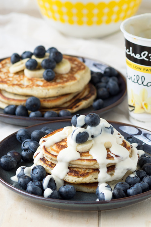hoardingrecipes - Vanilla Yogurt Pancakes with Poppy Seeds