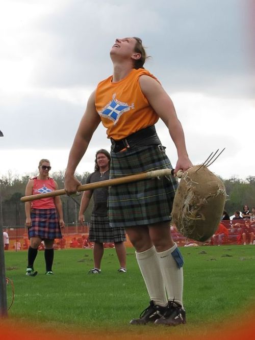 hieronyma - Scottish women of the Highland Games–kicking ass,...