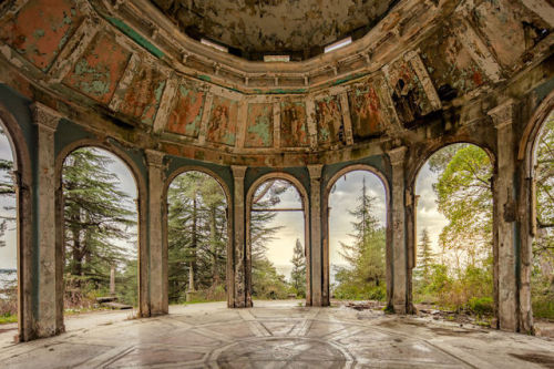 boredpanda - After Photographing Nearly 500 Abandoned Locations,...