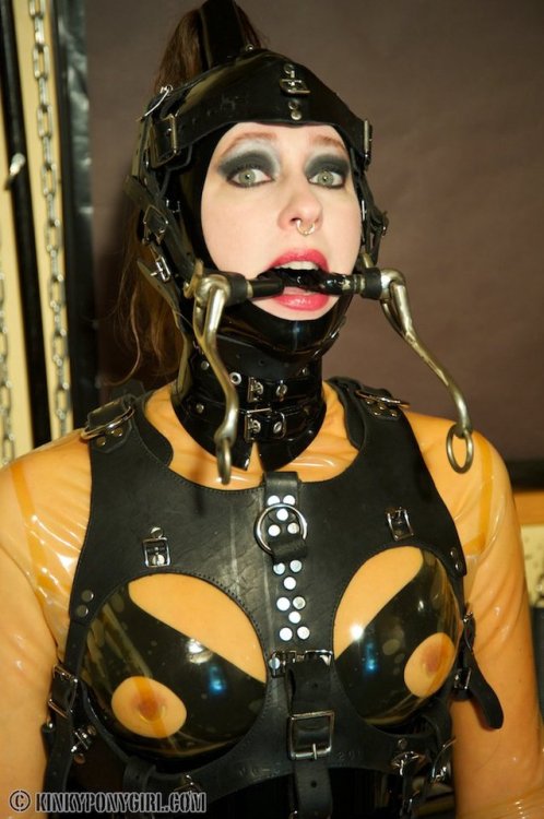 rubberdollemmalee - Ponyplay at it’s best !!! Do you wanna see...