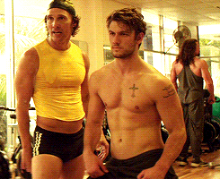 malecelebritycollection - Alex Pettyfer gyrating ;-)Subscribe...