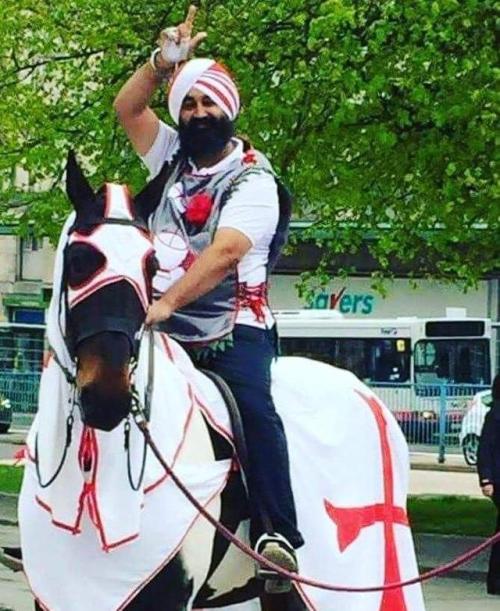celestial-naiad - panickedpaladin - rightsmarts - A based Sikh...