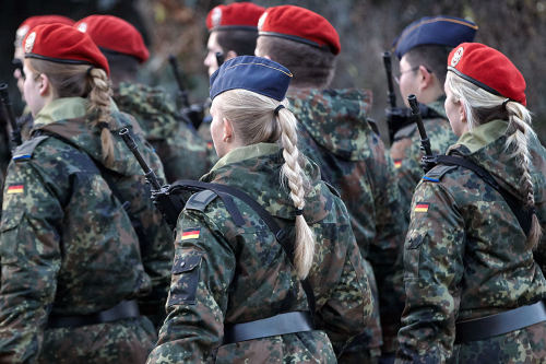willkommen-in-germany - Die Bundeswehr (“Federal Defence”) is...
