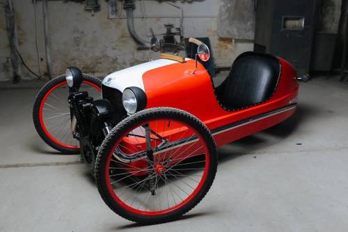 steampunkvehicles - Pedal replica of the Morgan Threewheeler.  I...