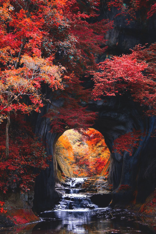 lsleofskye:亀岩の洞窟 - 濃構の滝 | dera_e_mon
