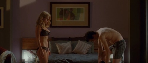 screencapable - Alice Eve in She’s Out Of My League 5/5