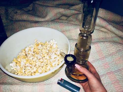 vibebitch - Movie night by myself with Jones & some popcorn...
