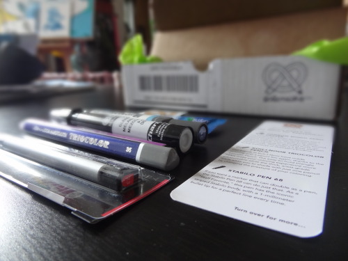 eatsleepdraw: “thenazzaro: “ Just received my new art supplies from ArtSnacks! You subscribe and they send you monthly surprise art supplies. (Plus a piece of candy) Very much worth it. I went straight to doodlin’ once I opened it up. Go check them...