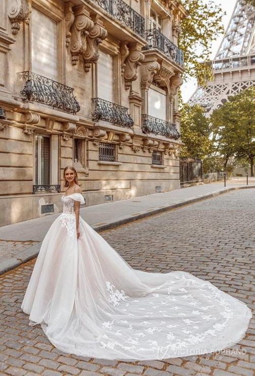 These Victoria Soprano Wedding Dresses Will Make You Swoon! —...
