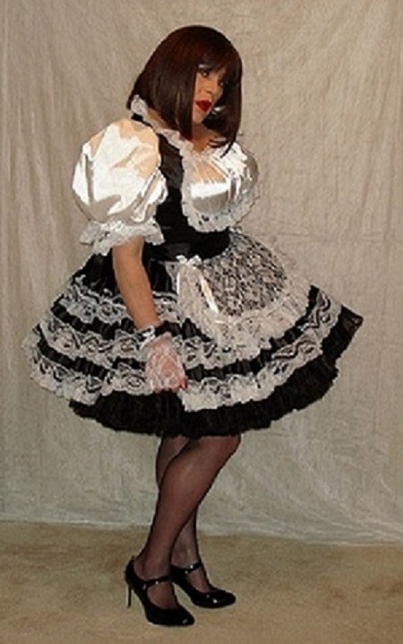 Sissy Maid slave for Mistress
