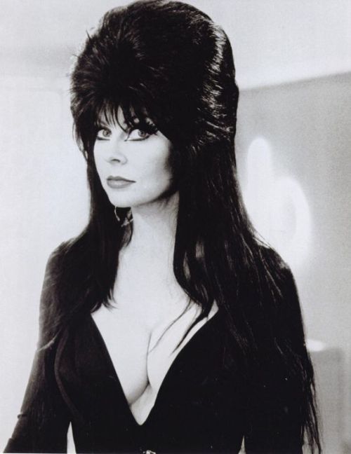 elviratheshow - Elvira