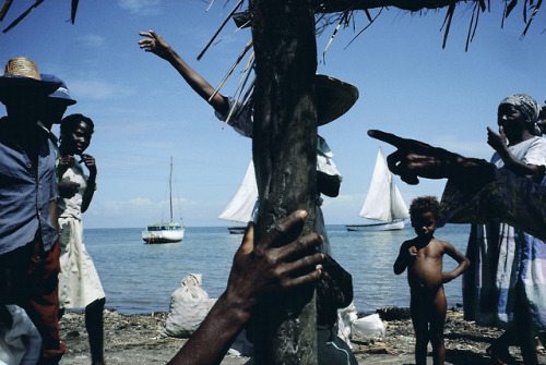 one-photo-day - La Gonave, Etroits, Haiti, 1986, by Alex Webb.