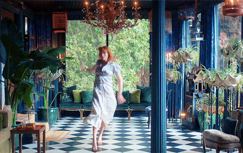 thenymreaper:thenymreaper:I like Florence and the Machine’s not so recent hit single &ldq