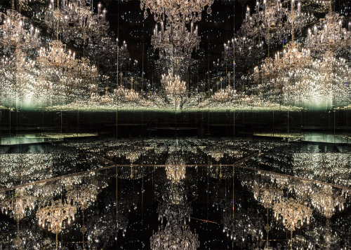 razorshapes - Yayoi Kusama’s Infinity Rooms1. Infinity Mirrored...