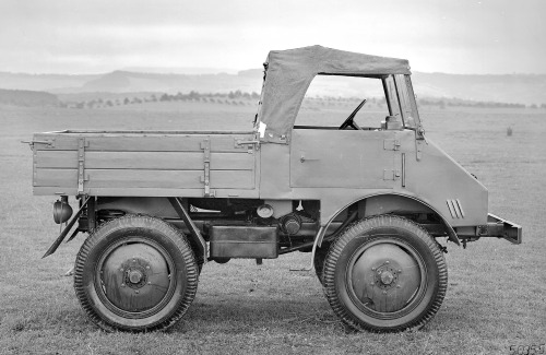 carsthatnevermadeitetc - Unimog 70200, 1947. The first...