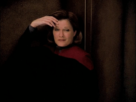 amnicitiae - janeway-or-the-highway - angrywarrior69 - autoicuscuhing - thejanewaydirective - thead...