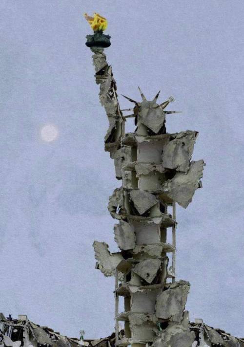 awhiffofcavendish - kuroshyy - The Statue of liberty, rebuilt by...