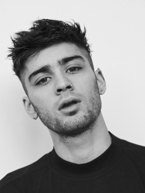 keepingupwithzayn - Exclusive pictures of Zayn for Shazam....