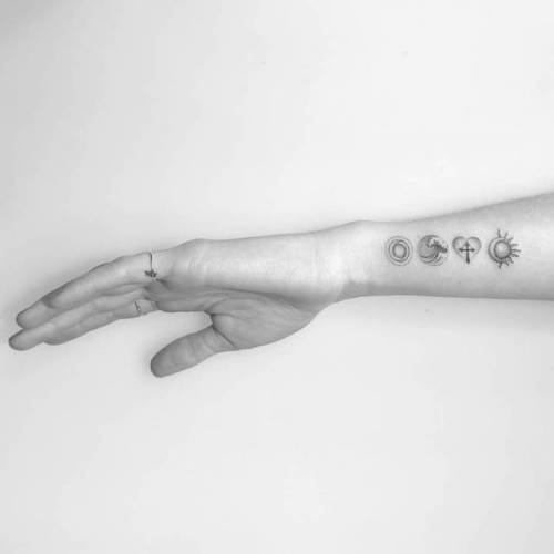 By Christopher Vasquez, done at West 4 Tattoo, Manhattan.... vasquez;small;astronomy;single needle;family;tiny;sister;wave;ifttt;little;nature;wrist;ocean;sun and moon