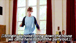 dcomgifs:iconic musical moments in dcom history.