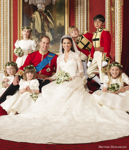 (via Kate Middleton’s Wedding Dress designed by Sarah Burton...