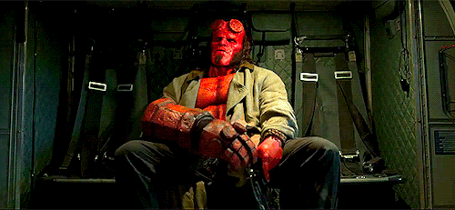 hellboysource - David Harbour in the new Hellboy (2019) trailer